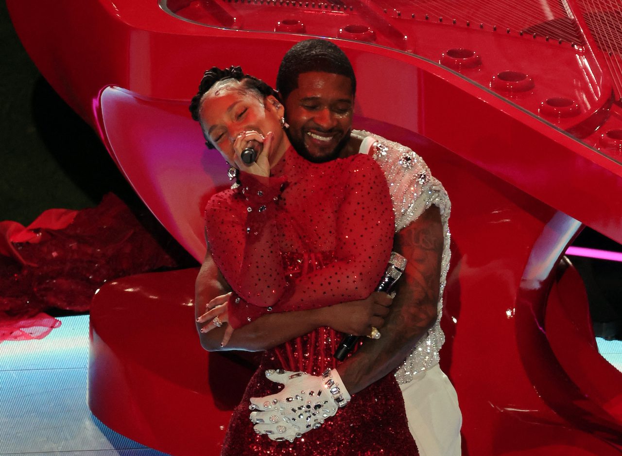 IN PHOTOS: Usher dazzles at Super Bowl halftime show with help from his friends