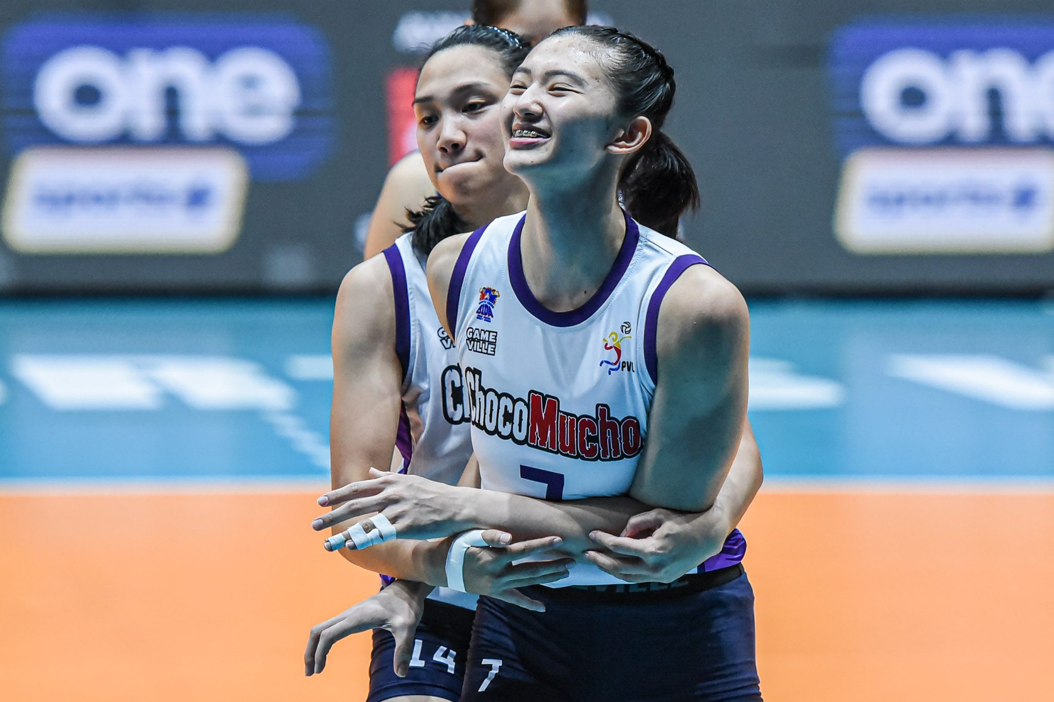 Friends to foes: Maddie Madayag welcomes battling longtime teammate Bea de Leon