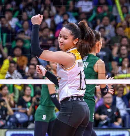 UST adds chapter to storied rivalry off shock thriller over La Salle
