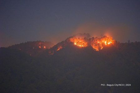 Forest fire hits Tuba in Benguet