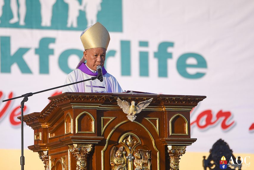 Listen more and judge less, Manila archbishop tells pro-life advocates