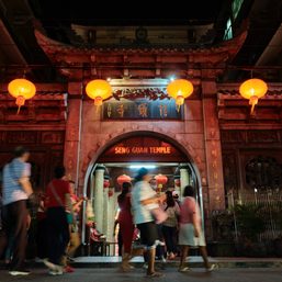 WATCH: For Chinese New Year, even Catholics visit this Manila Buddhist temple