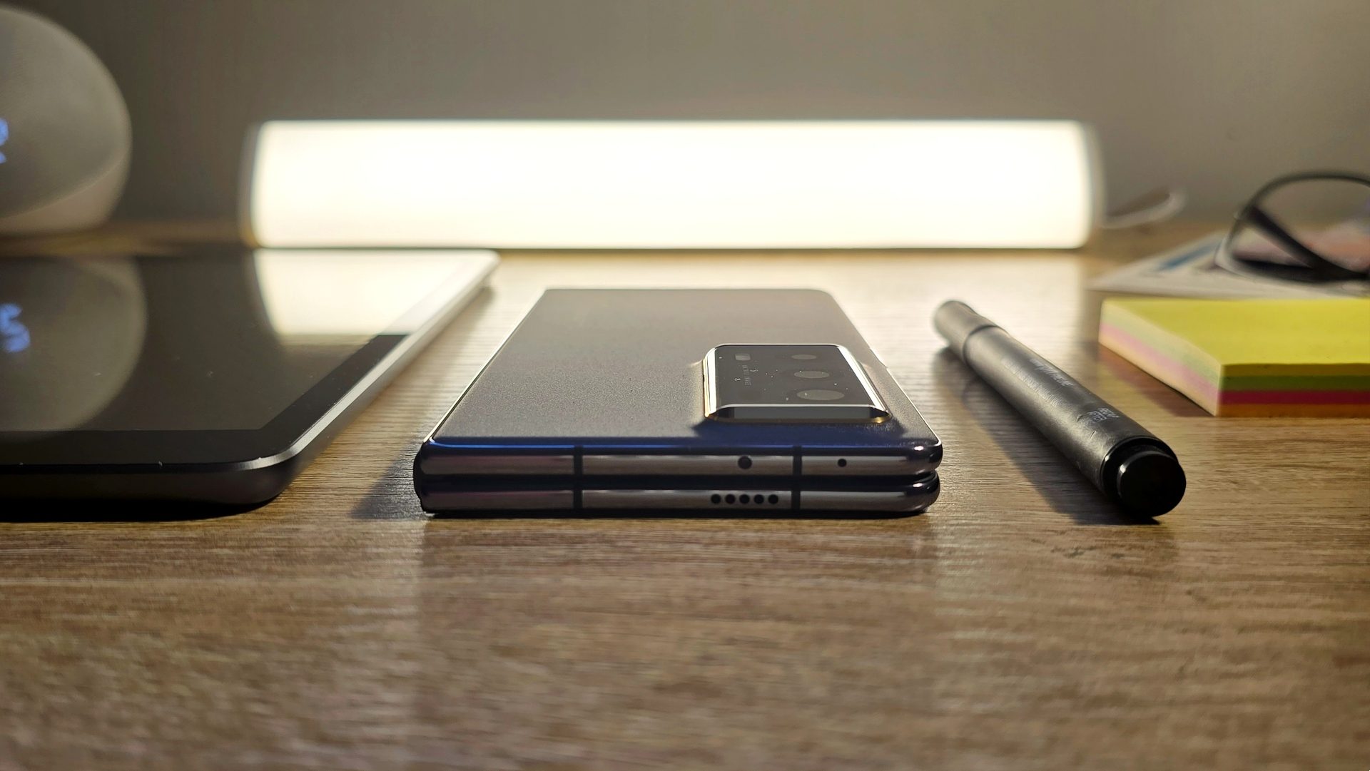 Honor’s ultra sleek Magic V2 foldable phone takes direct aim at Samsung’s Galaxy Fold