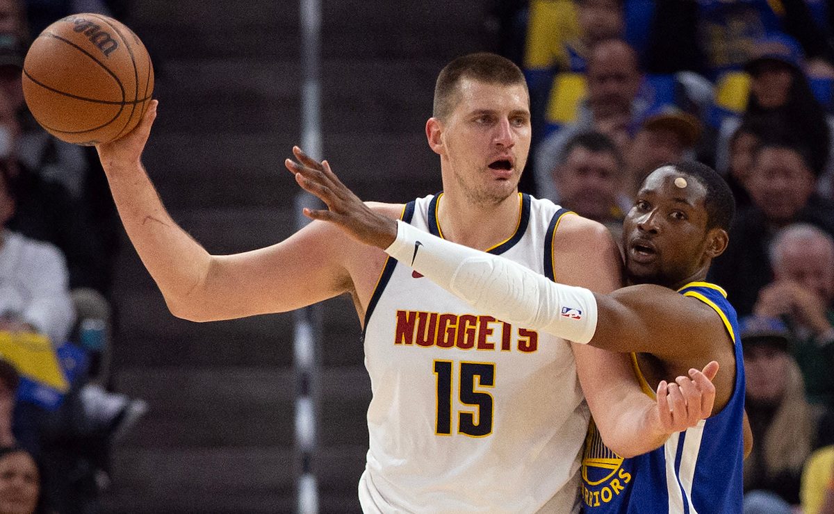 Nikola Jokic strikes again with triple-double in record-setting game for Nuggets