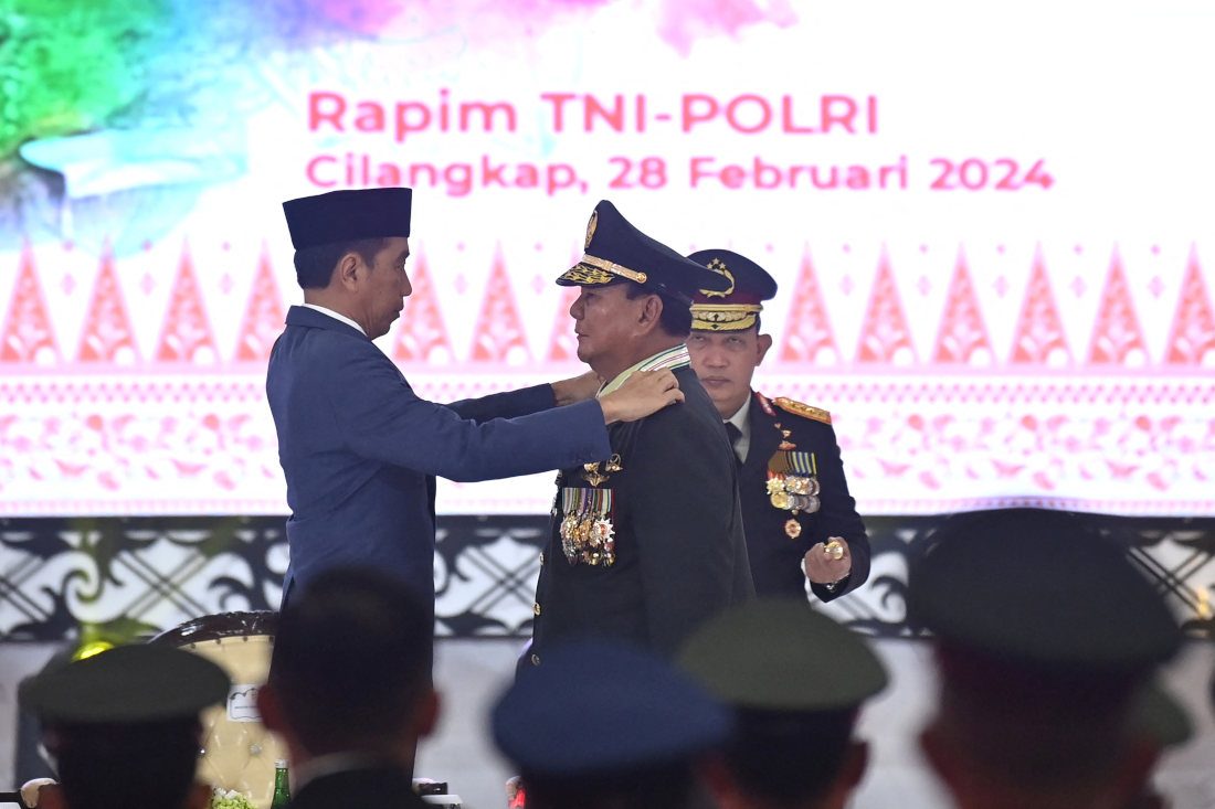 Indonesia awards presumed next president Prabowo rank of 4-star general