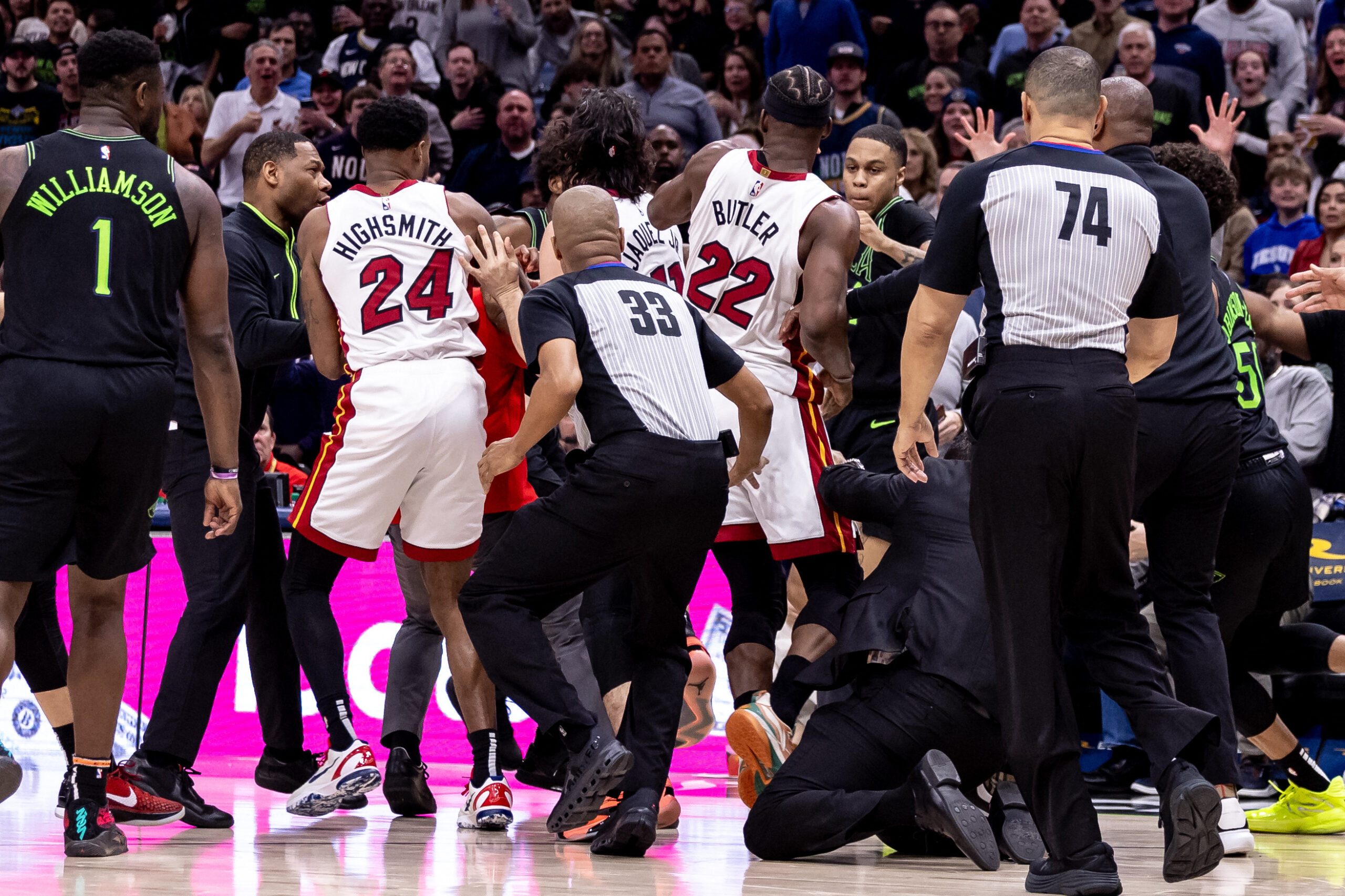 Too heated: Butler, 3 others ejected as tempers flare in Heat-Pelicans duel