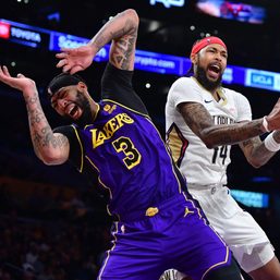 Hot-starting Lakers drop record 51 in 2nd quarter over Pelicans