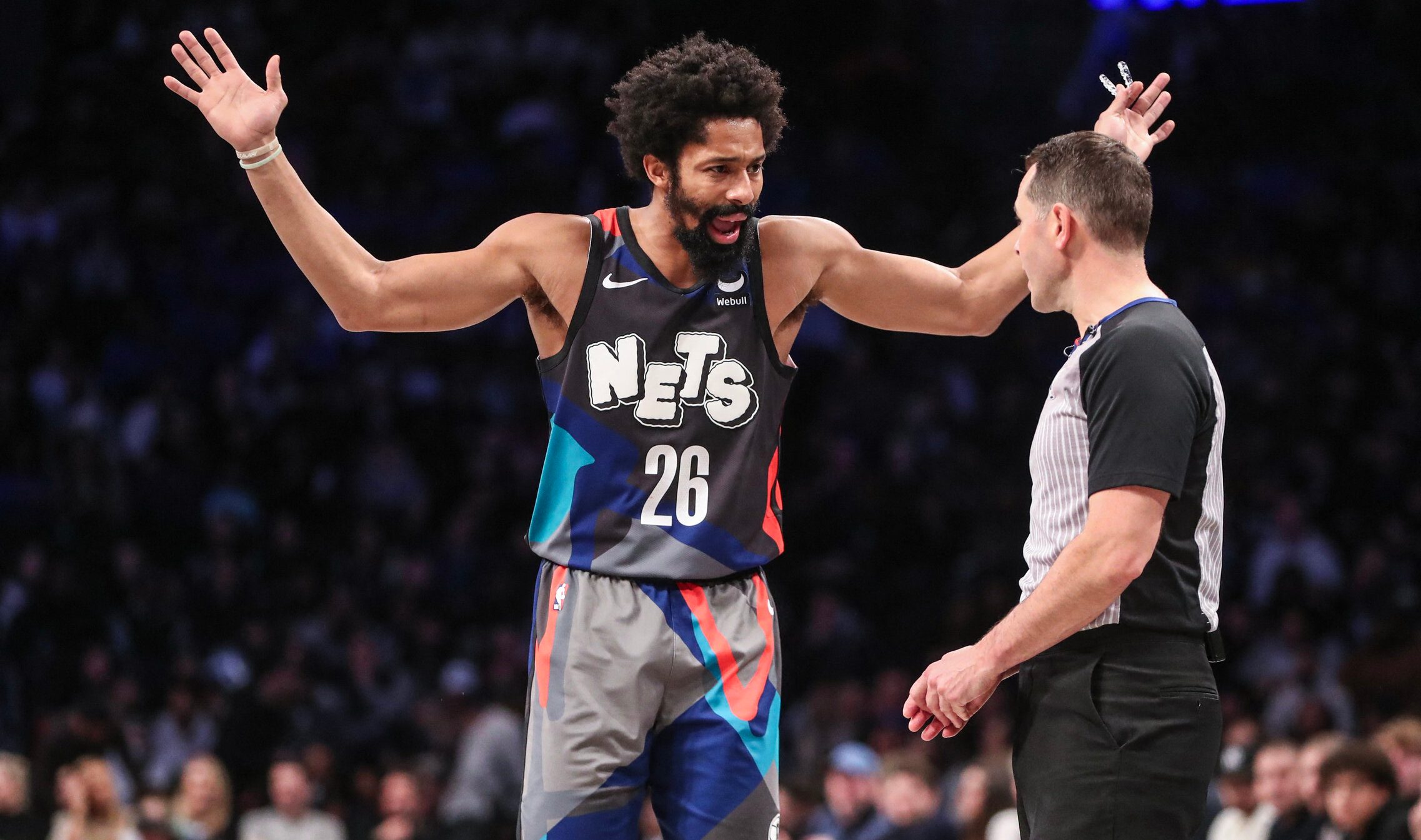 Spencer Dinwiddie joins Lakers after clearing waivers 