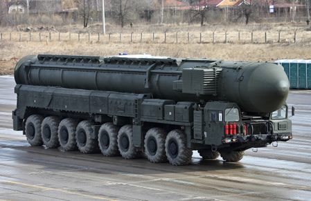 Russia’s nuclear arsenal: How big is it, and who controls it?