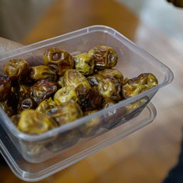 WATCH: Why do Muslims eat dates to break the fast during Ramadan?
