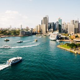 Travel with Qantas to select cities in Australia, get a Sydney stop for free