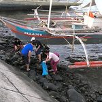 Puerto Princesa barangay mobilizes community for weekly coastal
cleanups