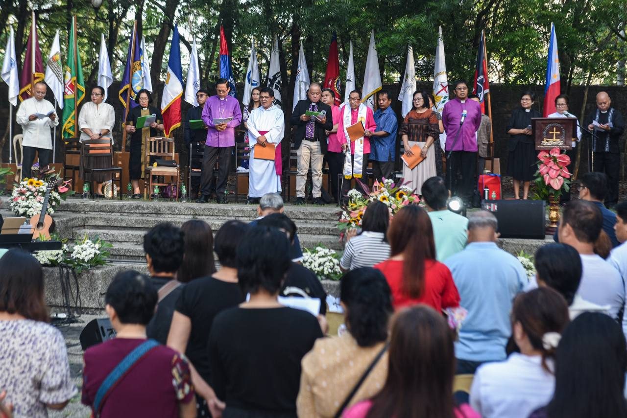 Christian churches pray for Easter hope despite problems under Marcos