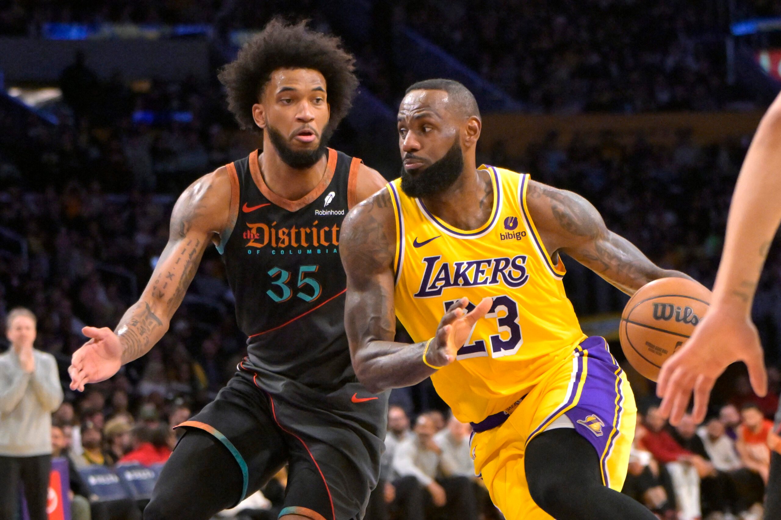 LeBron nears 40,000 mark as Lakers pull out OT win over Wizards