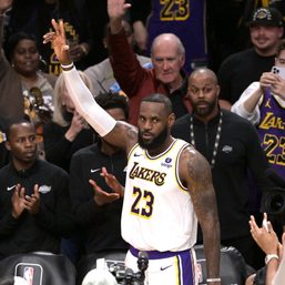 Alone on top: LeBron James 1st player to reach 40,000 points