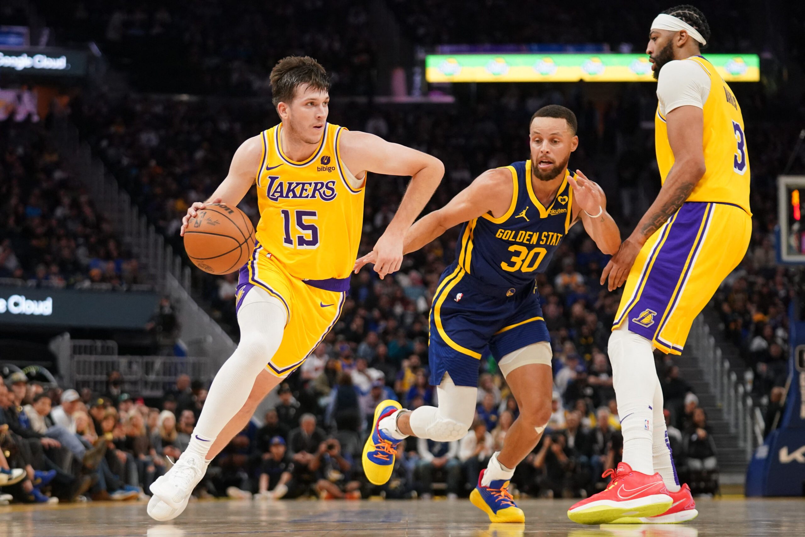 Lakers host Warriors as both cling to play-in status