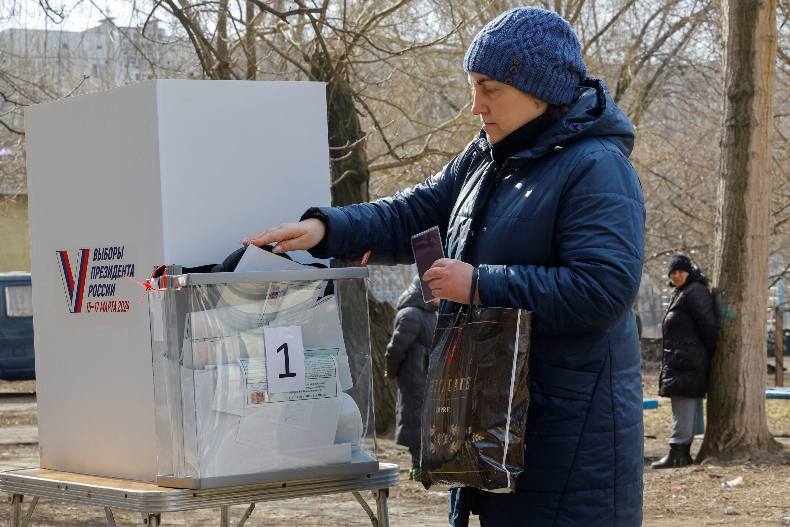 EXPLAINER: Who is on and off the ballot in Russia’s presidential election?