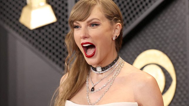 Taylor Swift beats Beatles in race to 12th UK number one album
