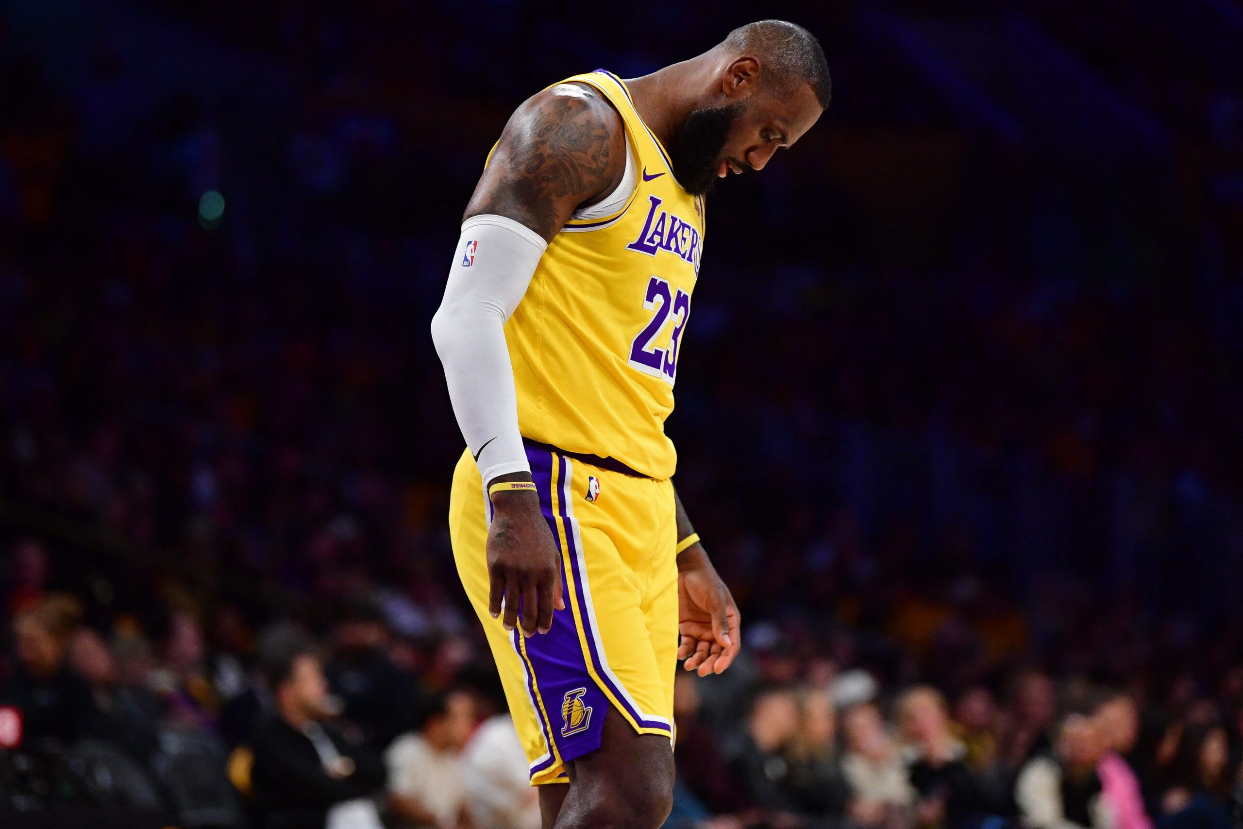 39-year-old LeBron James undecided on future after Lakers’ ouster