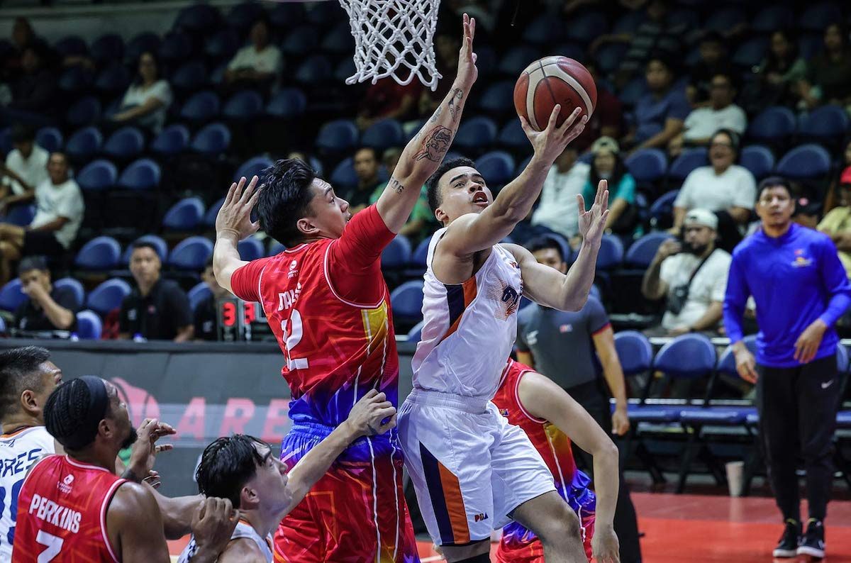Motivated to get back at Phoenix, Meralco snaps skid to boost playoff bid