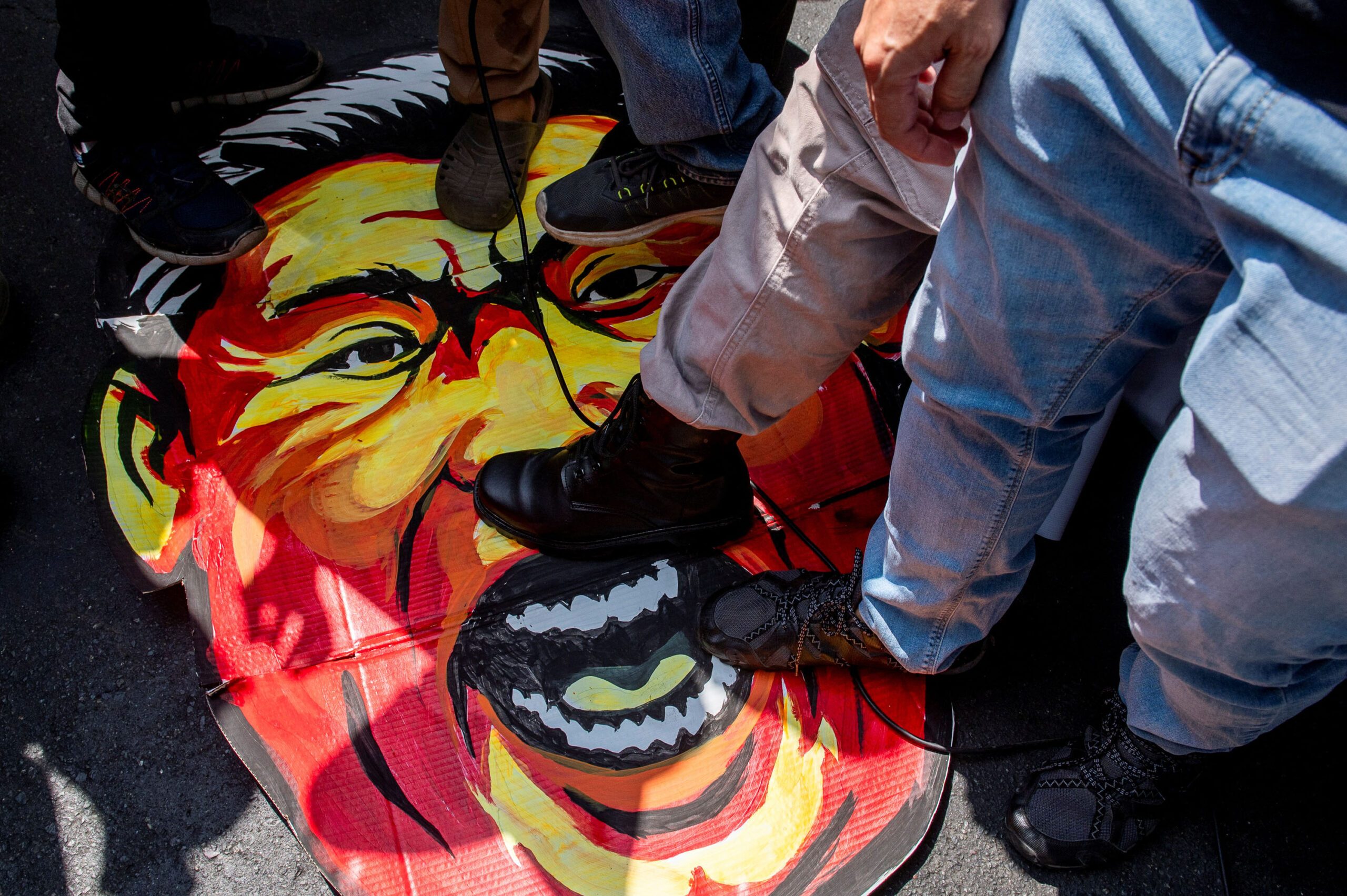 Philippine protesters trample on Xi Jinping effigy, condemn China’s maritime ‘aggression’