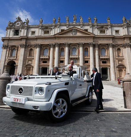 Italian police arrests ‘most wanted’ US fugitive in St Peter’s Square