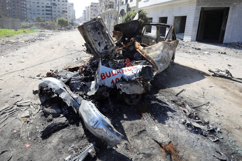 Israeli tanks push back into northern Gaza, warplanes hit Rafah, say residents