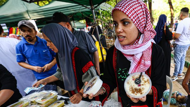 For Gazan refugees in Philippines, Ramadan is over but not their suffering
