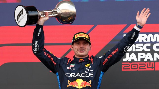 Verstappen returns to winning ways to lead Red Bull 1-2 in Japan Grand Prix