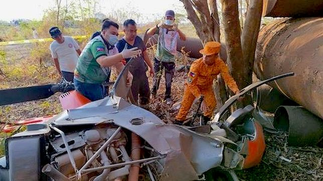 2 Navy pilots dead in Cavite chopper crash 
