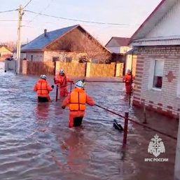Thousands of people at risk as floods hit Russia’s south