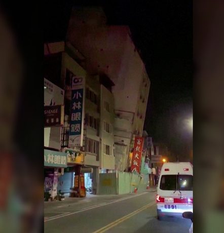 Taiwan rattled by more than 200 quakes, but no major damage