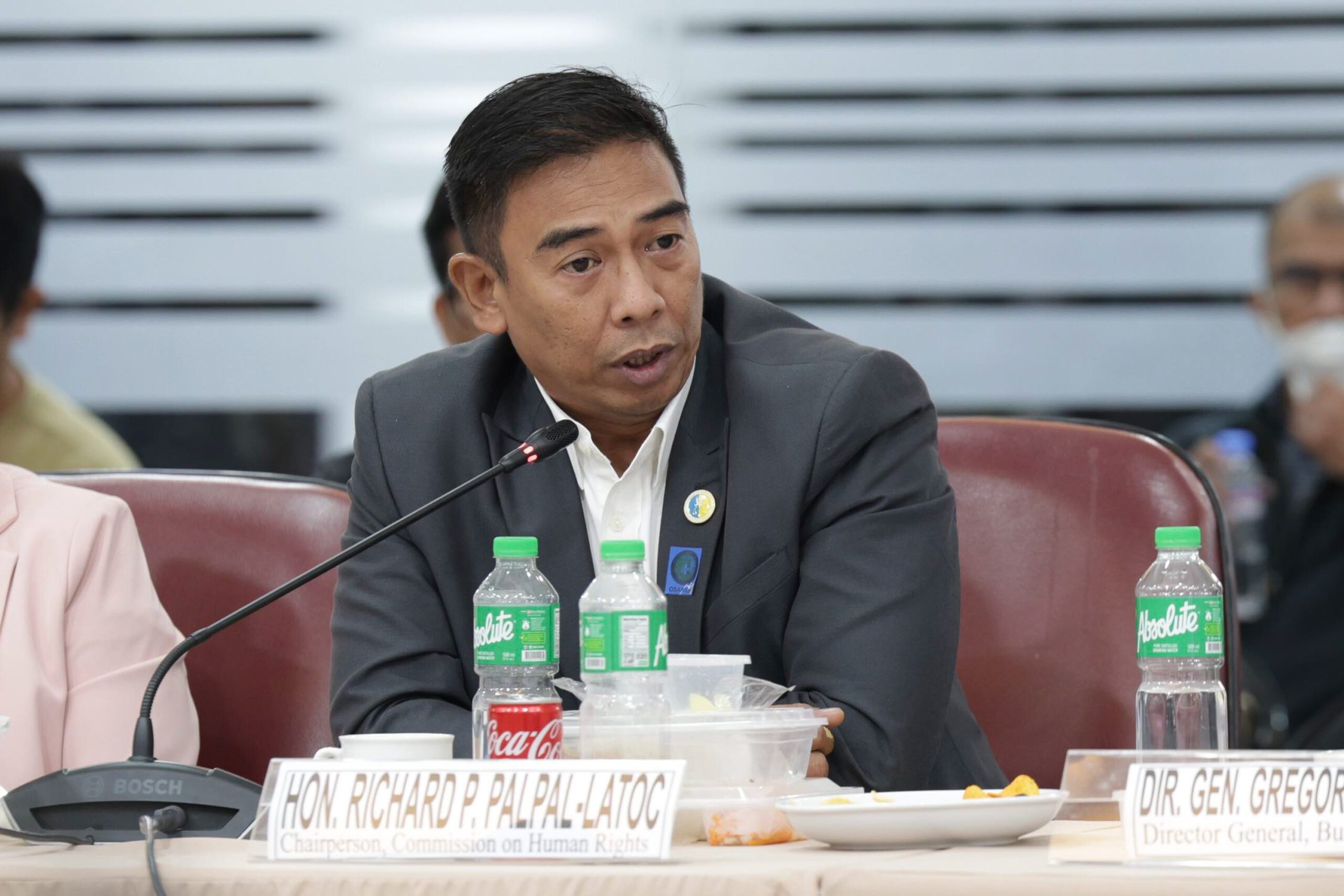 CHR chair faces graft complaint over alleged corruption in allowance