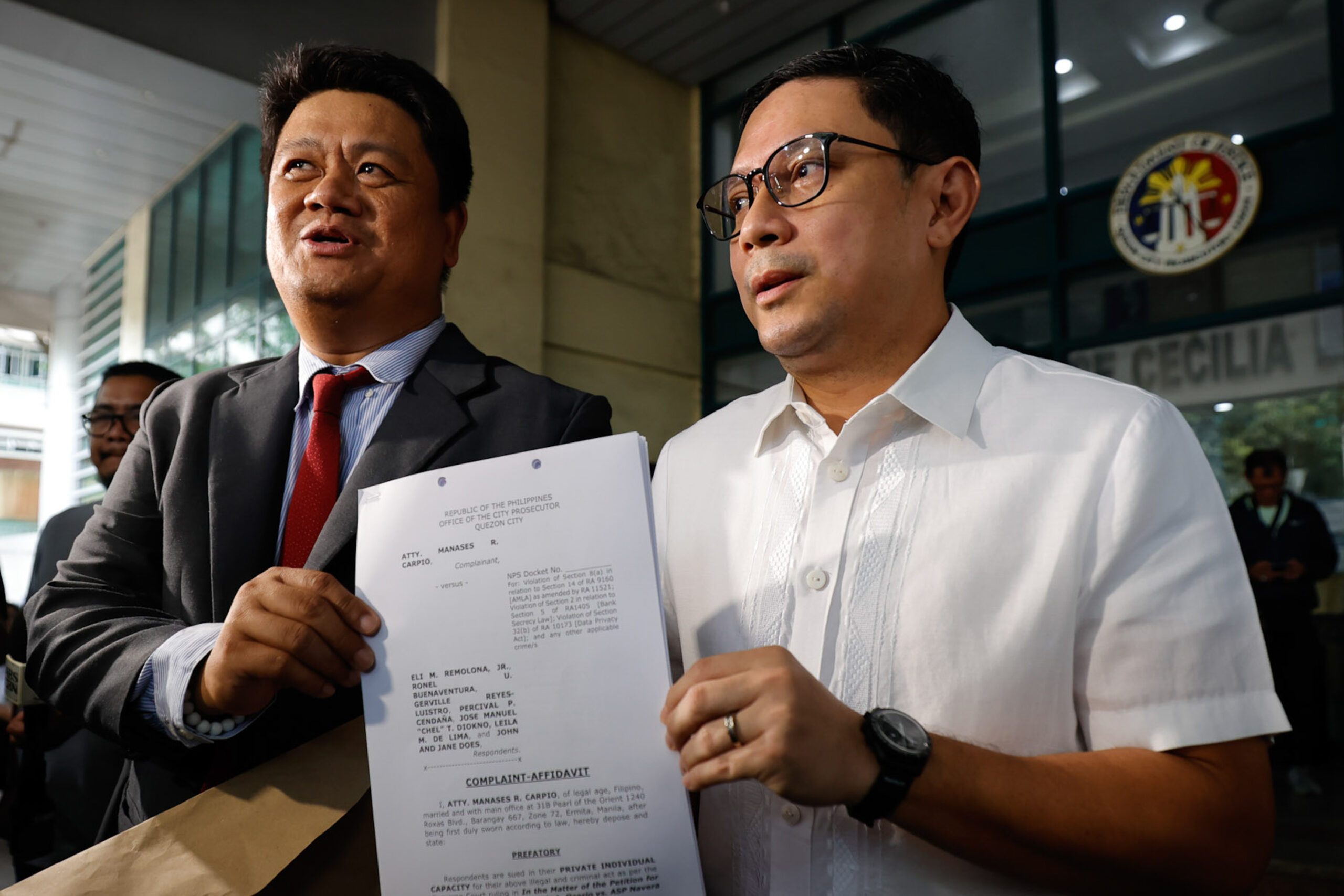 Mans Carpio files complaint vs AMLC, BSP, lawmakers over bank secrecy, data privacy