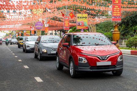 Electric vehicles make headway amid Iran war