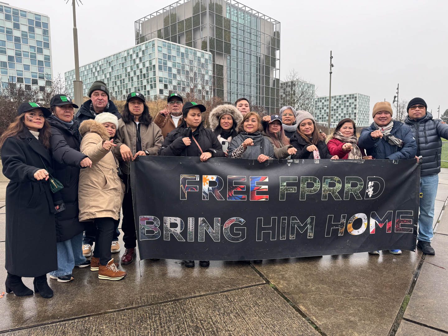 Duterte supporters, ICC,The Hague
