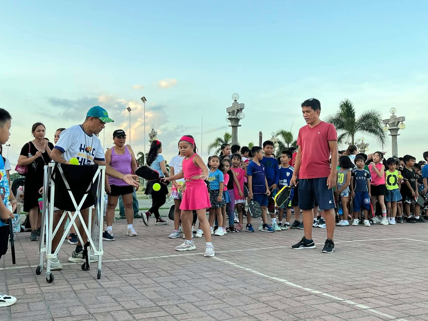 How a summer clinic helped turn Dumaguete into a pickleball hotspot
