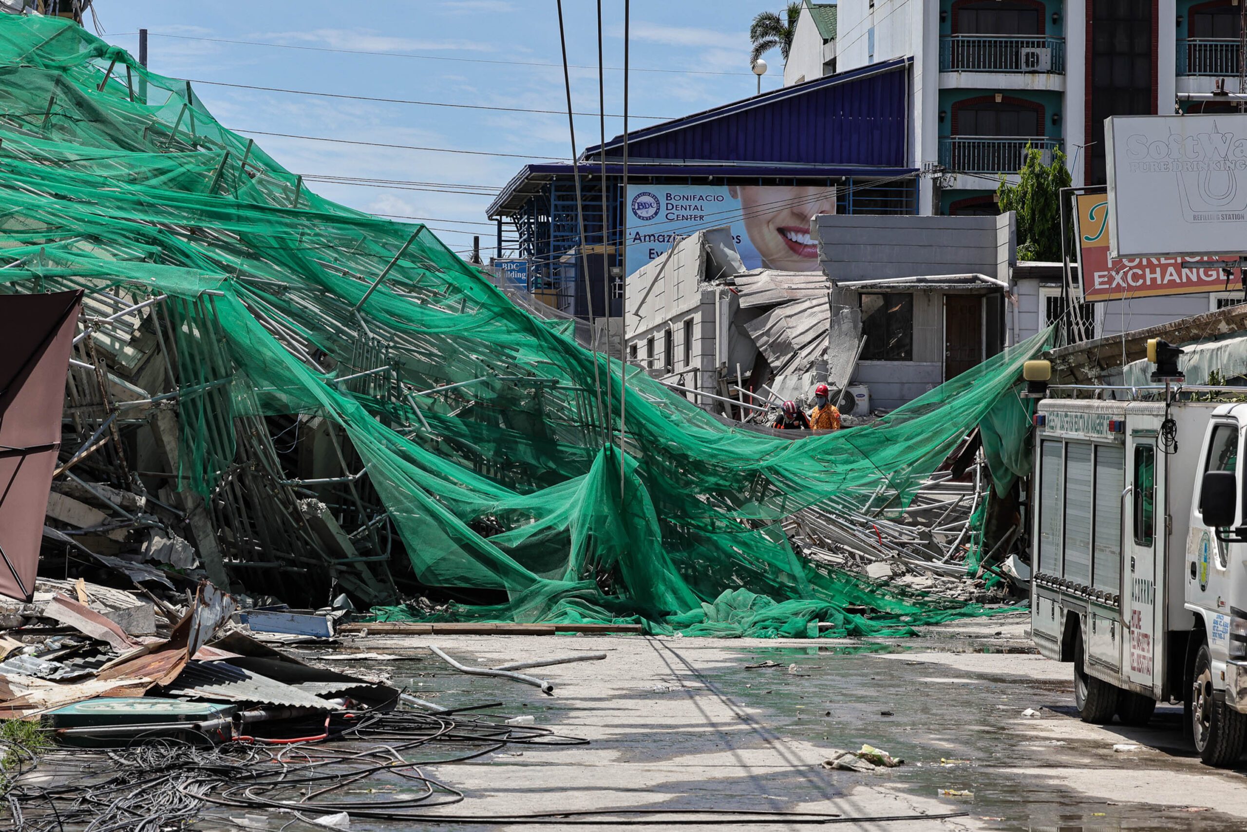 Philippines Faces Building Code Gap After Earthquakes; Retrofitting Old Structures Emerges as Key Safety Need