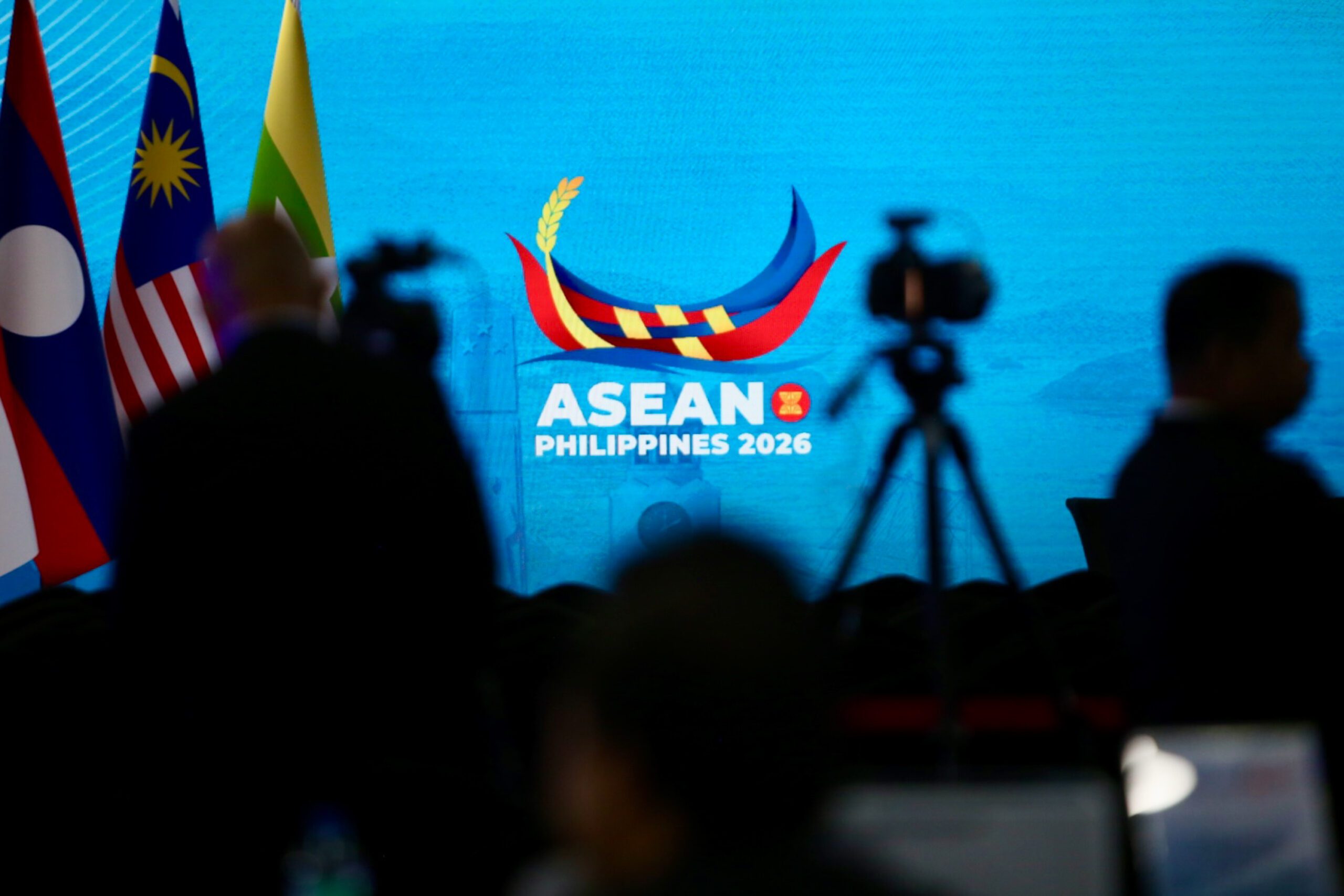 rappler.com - Bea Cupin - Marcos in Russia: Bilateral with Putin, energy and food security focus