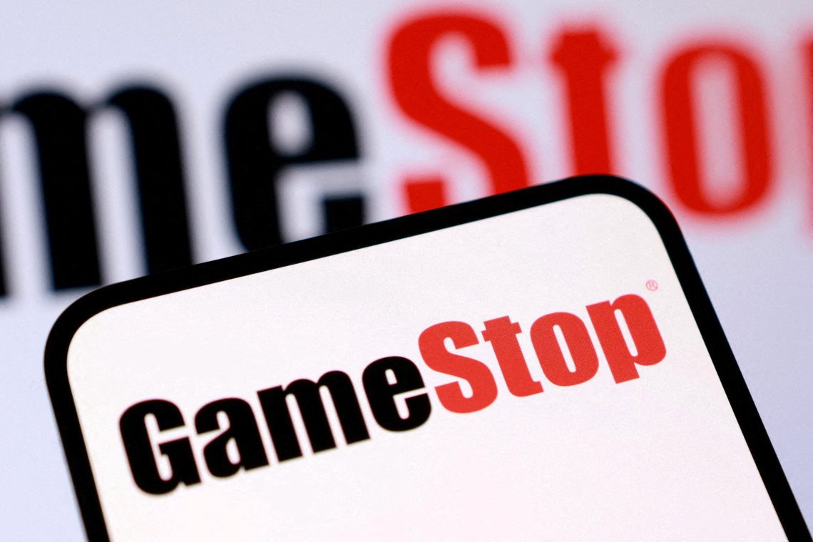 GameStop makes bold $56-billion play for eBay, ready to go hostile
