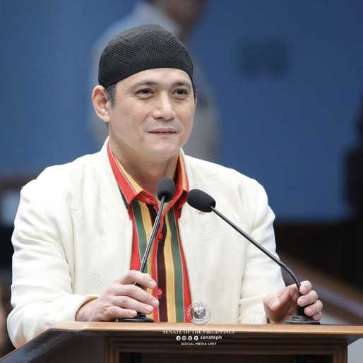 From Senate to Makati: Padilla says Bato just asked for a ride