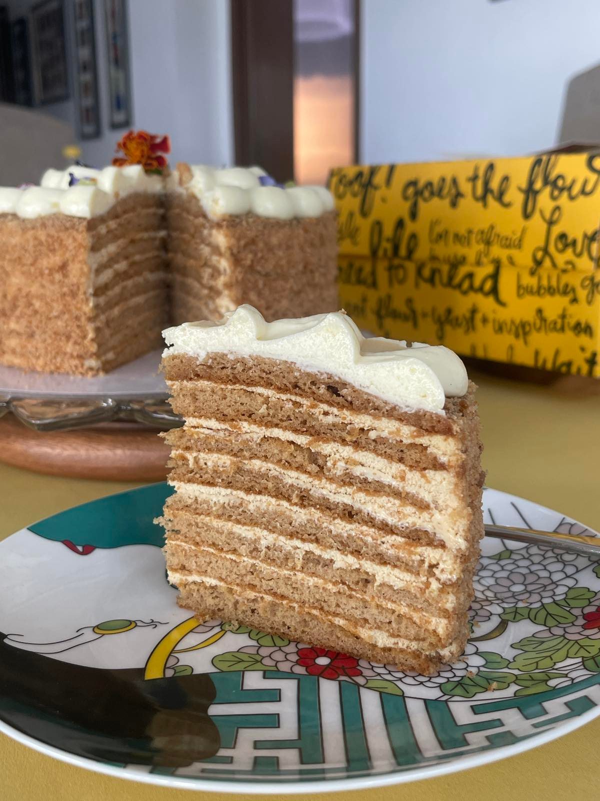 flour pot cake