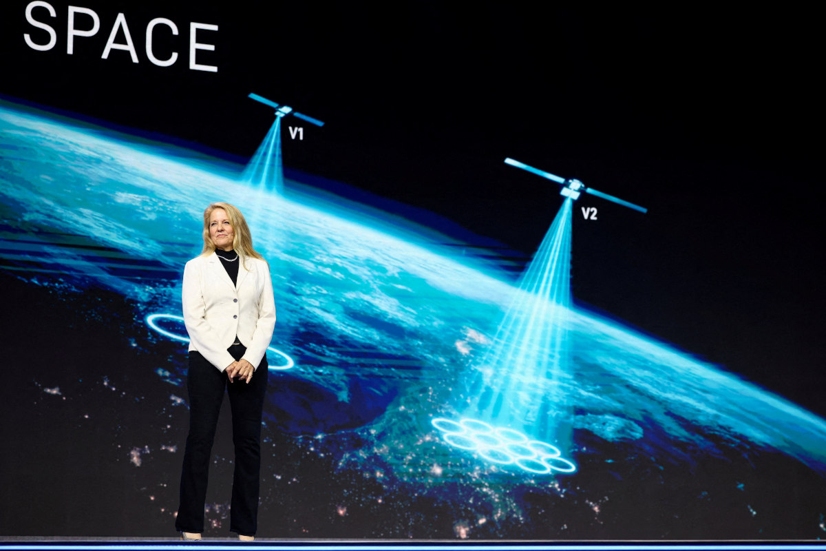 Gwynne Shotwell, the ‘glue’ executing Musk’s lofty