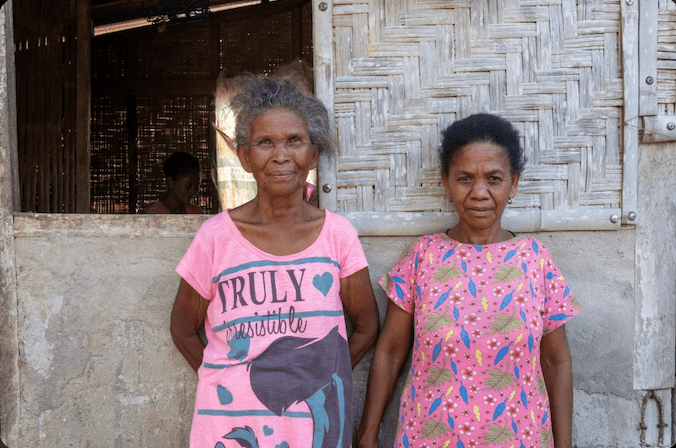 Aeta women
