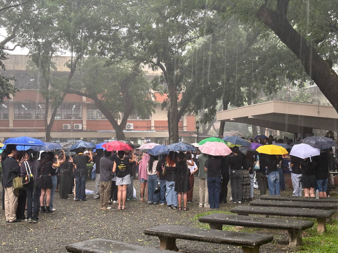 Ateneo Black Friday
