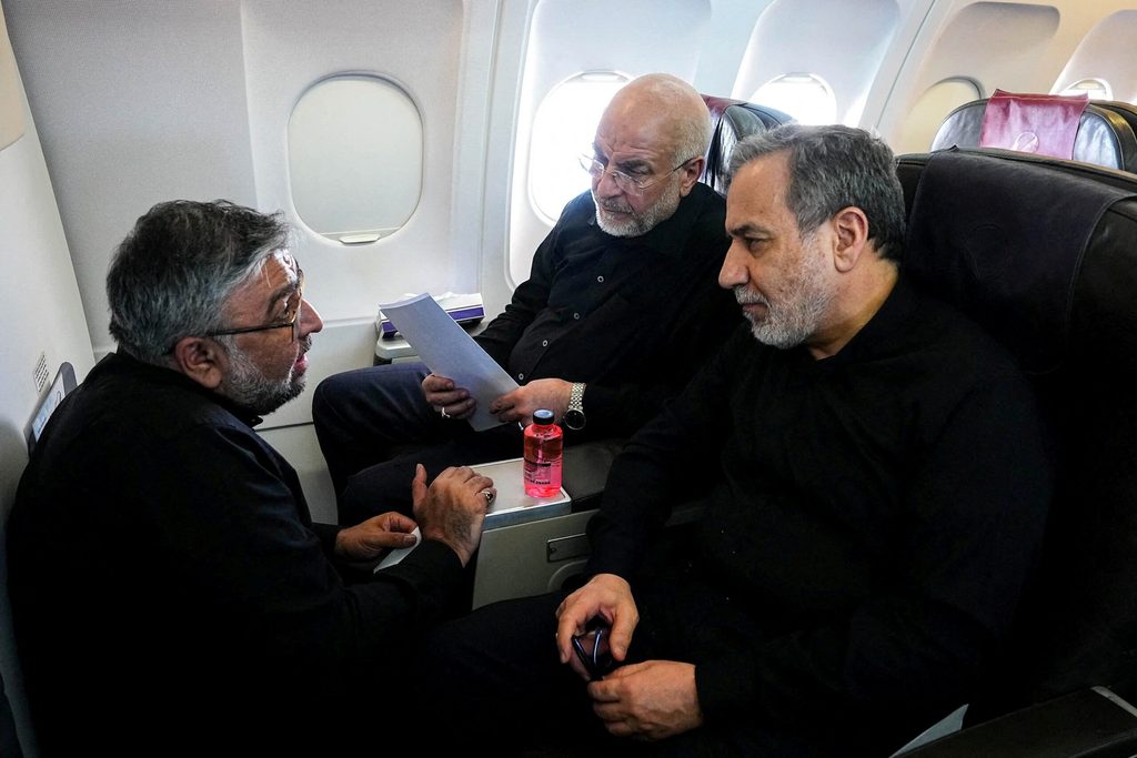 Iranian Parliament Speaker Mohammad Bagher Ghalibaf and Iranian Foreign Minister Abbas Araqchi en route to Zurich