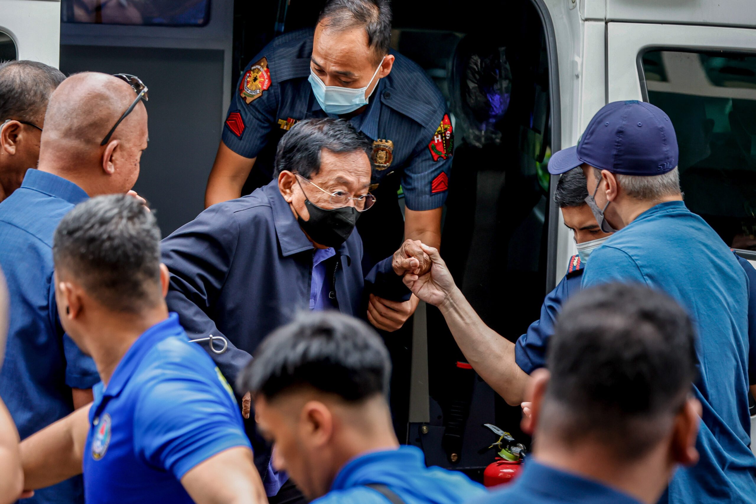 Manuel Bonoan arrives at Sandiganbayan for arraignment