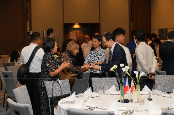 Japanese, Filipinos exchange business cards in PCCIJ's 50 anniversary in Japan 