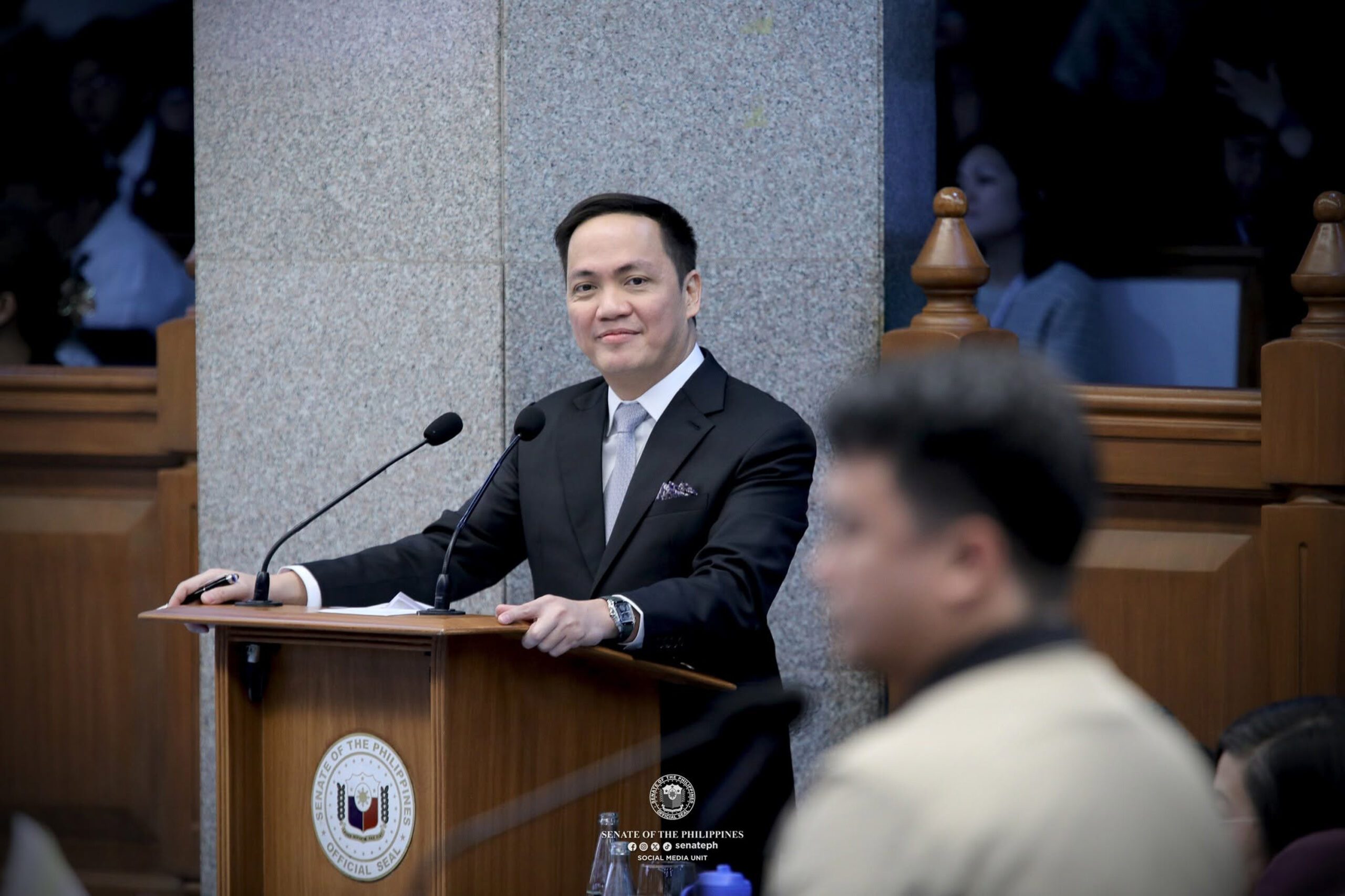 Who is Amando Virgil Ligutan, private prosecutor in Sara’s impeachment trial?