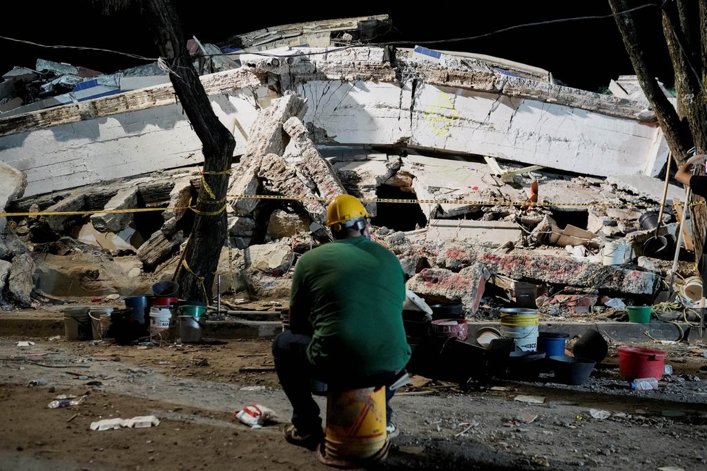 Aftermath of an earthquake, in Cali
